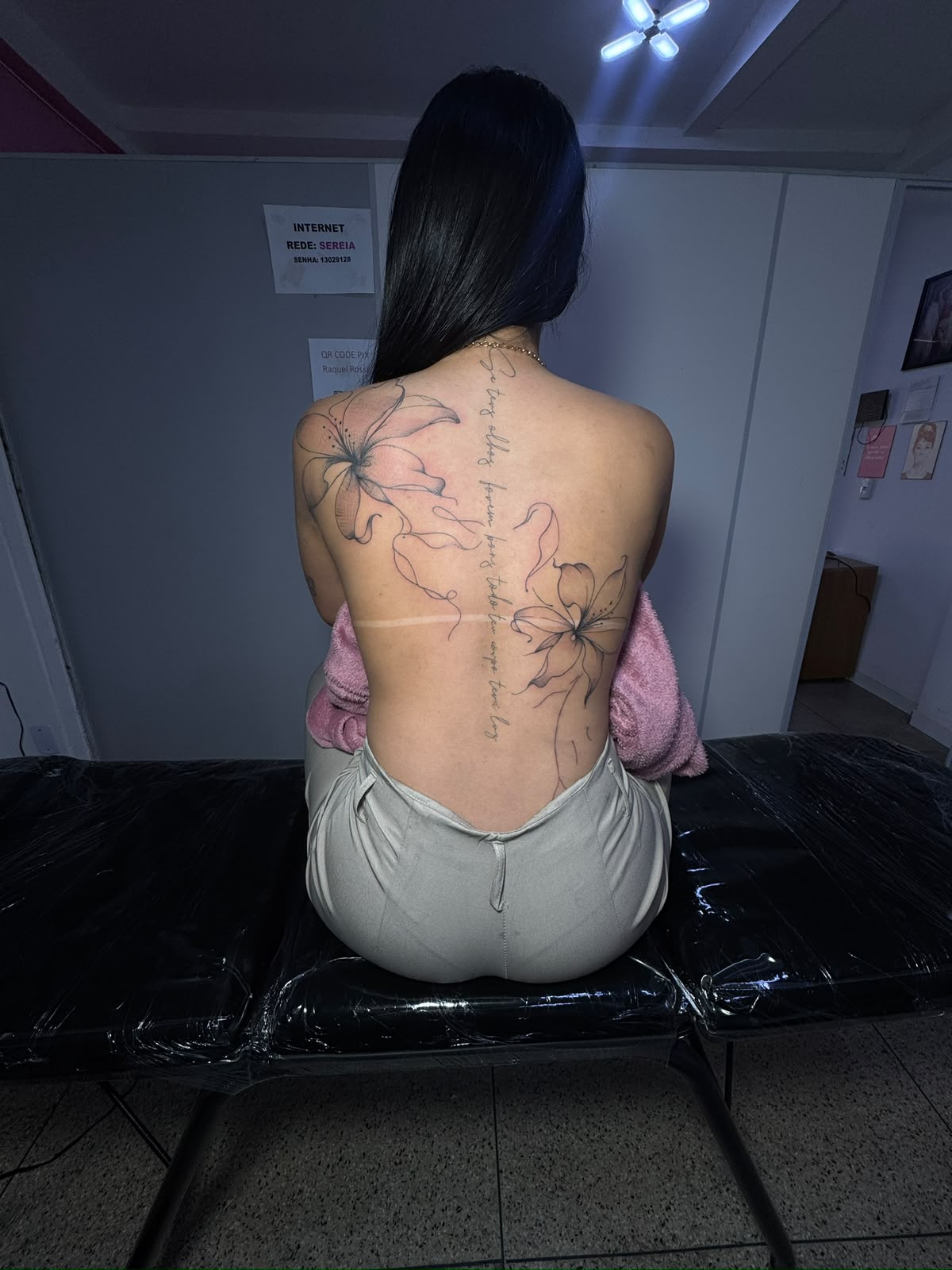 Tatuagem Feminina Traço Fino Sereia Ink Tattoo Goiânia